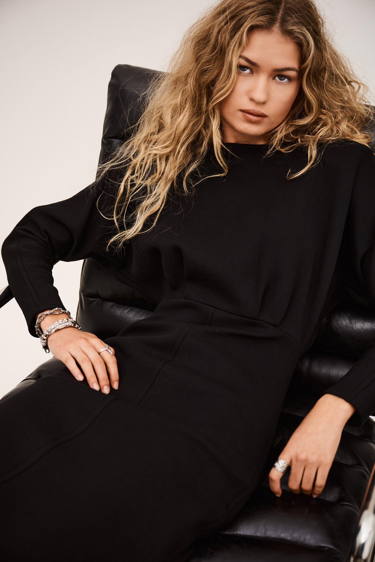 ba&sh Elegant Midi Dress Bryt Black