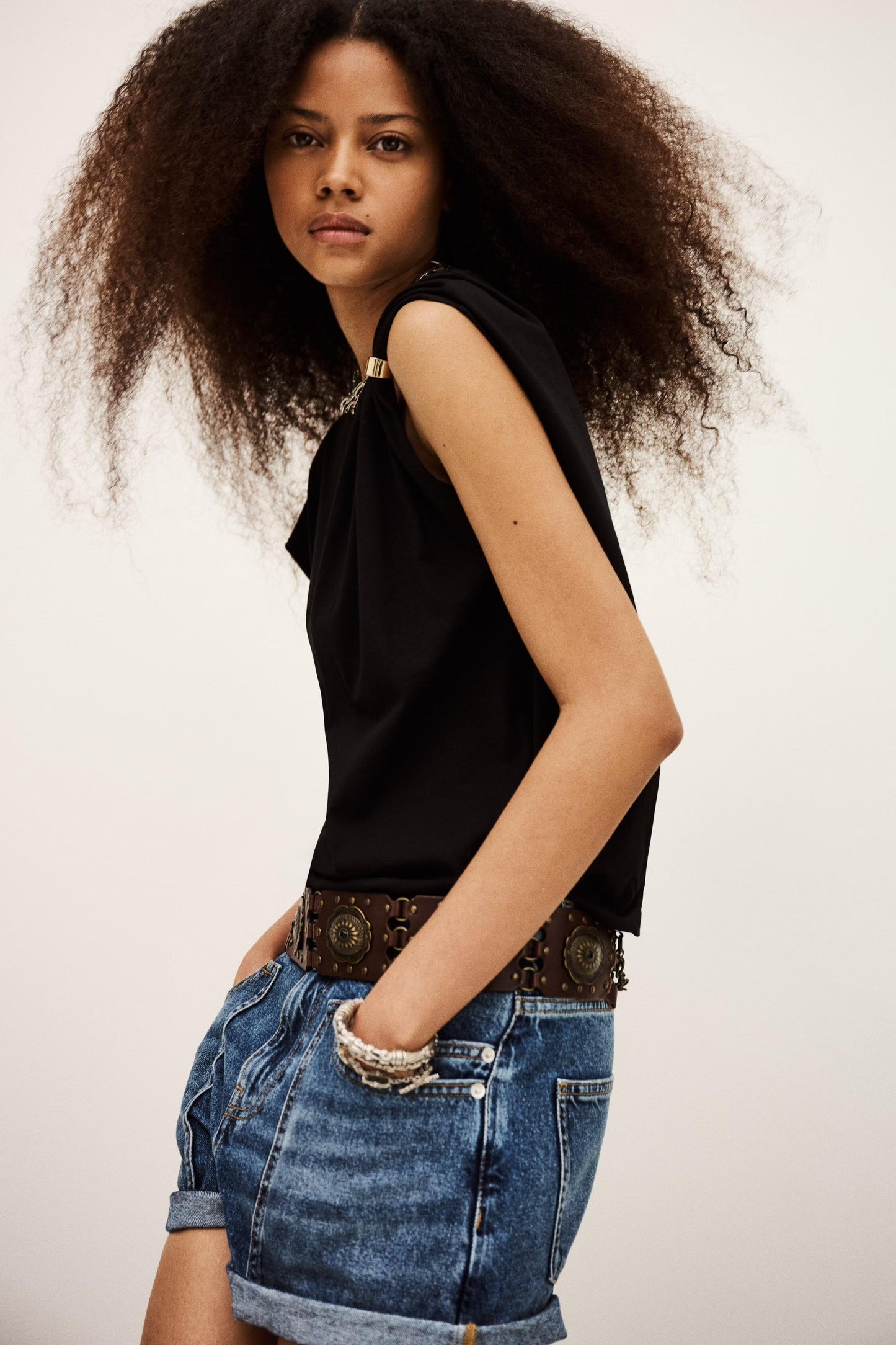 ba&sh Short-Sleeved T-Shirt Allia Black