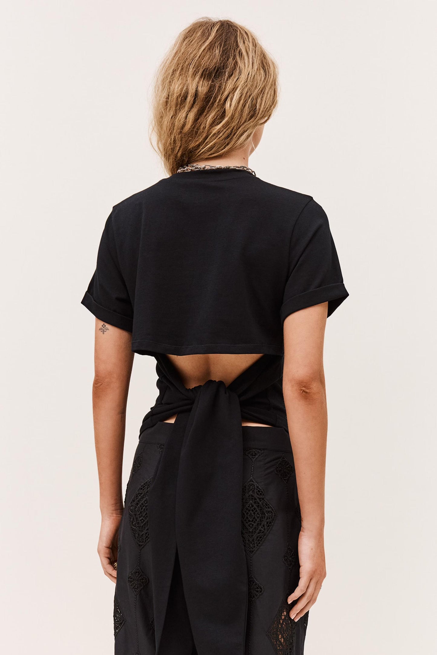 ba&sh Short-Sleeved T-Shirt Blanca Black