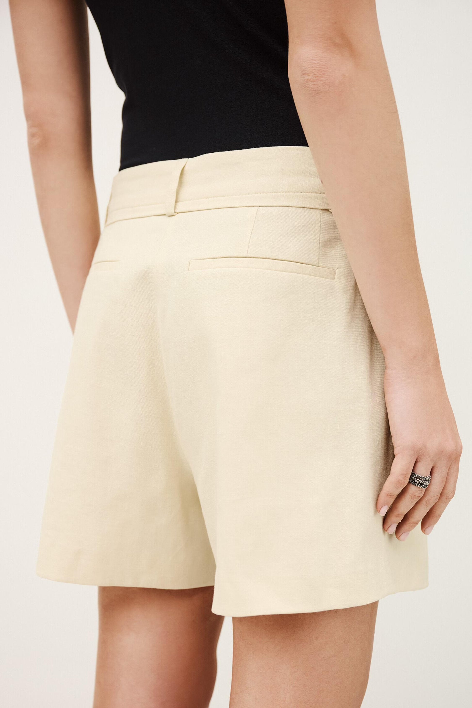 ba&sh Tailored Shorts Cilo Yellow