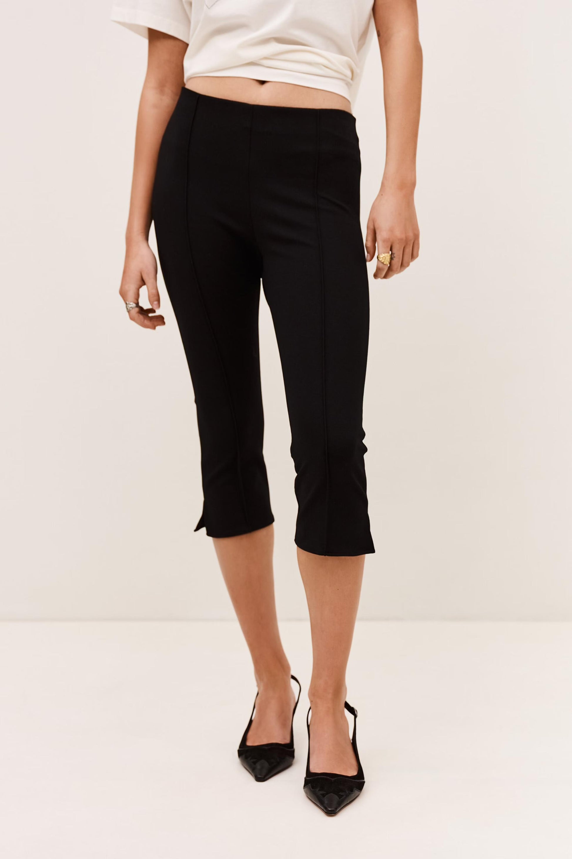 ba&sh High-Waisted Pants Capria Black