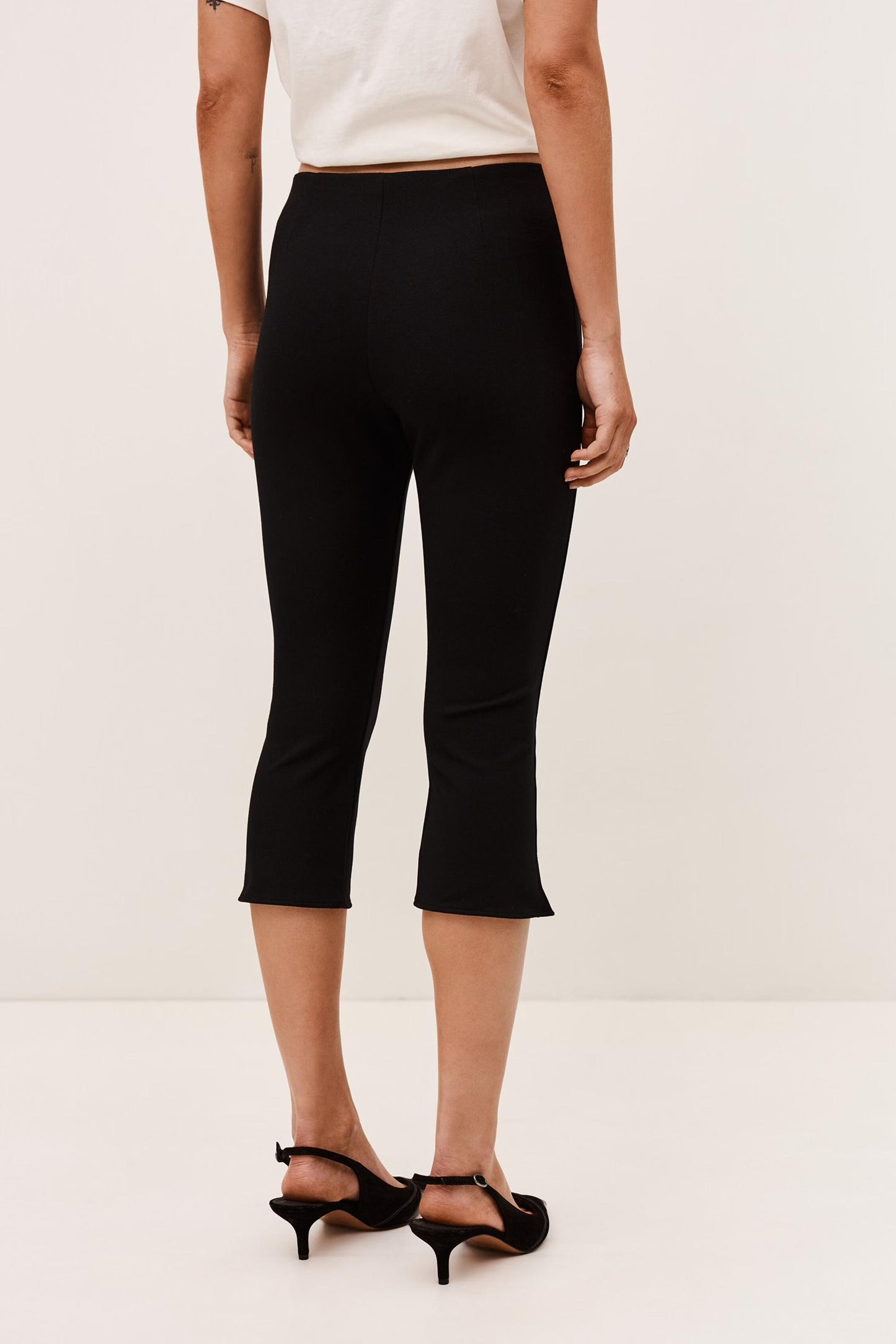 ba&sh High-Waisted Pants Capria Black