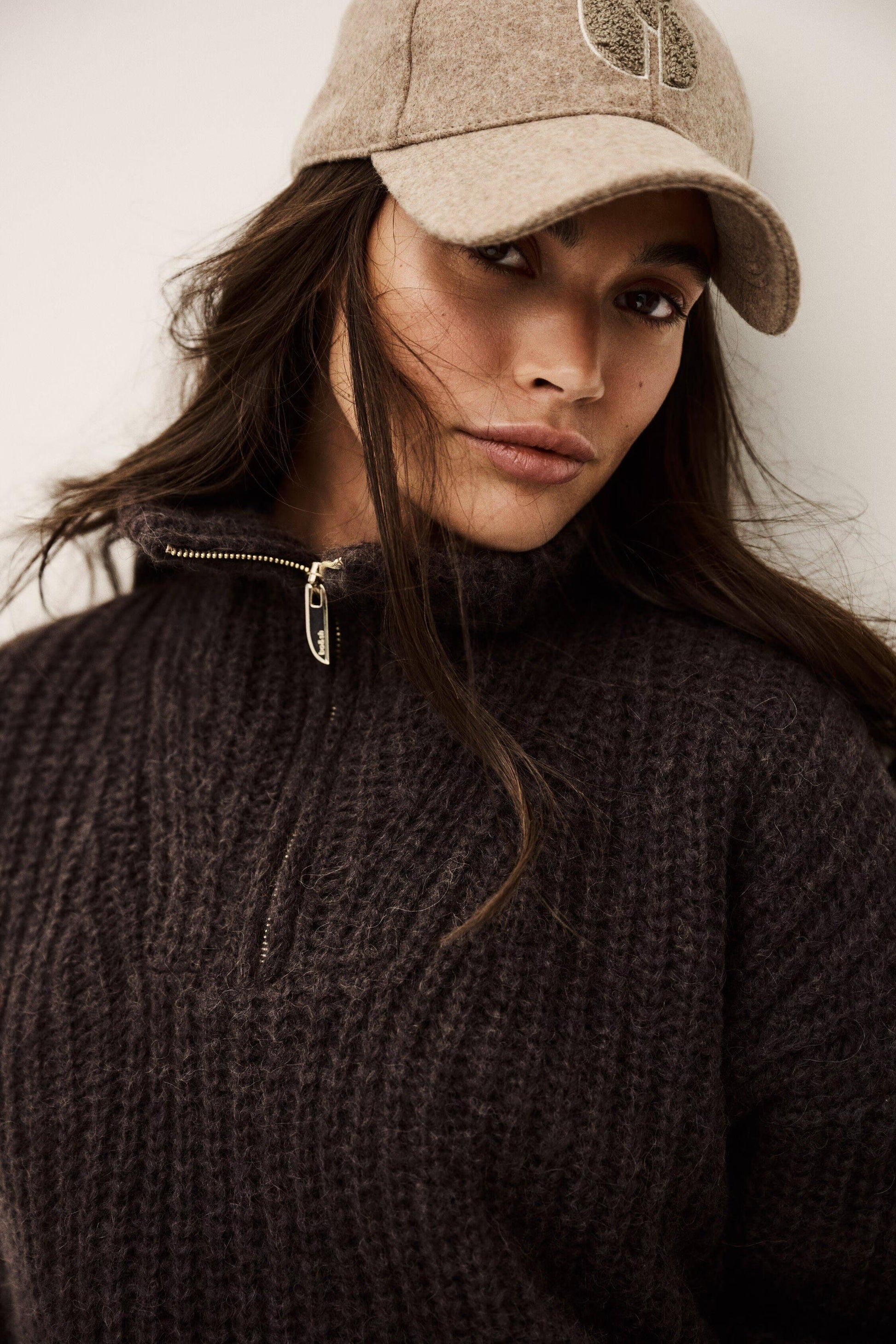 ba&sh Loose-Fitting Sweater Beltane Brown