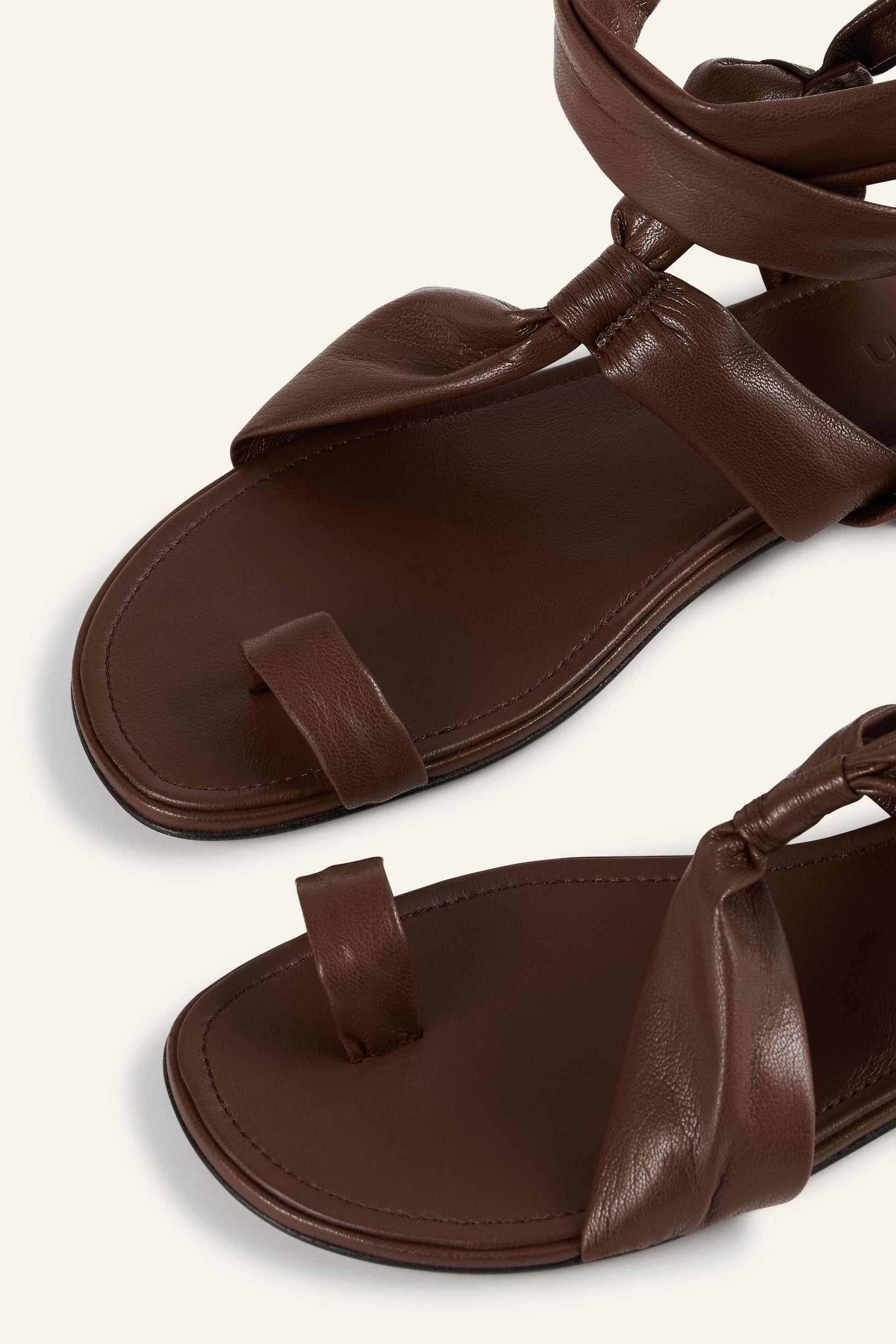 ba&sh Flat Knotted Sandals Covilla Brown