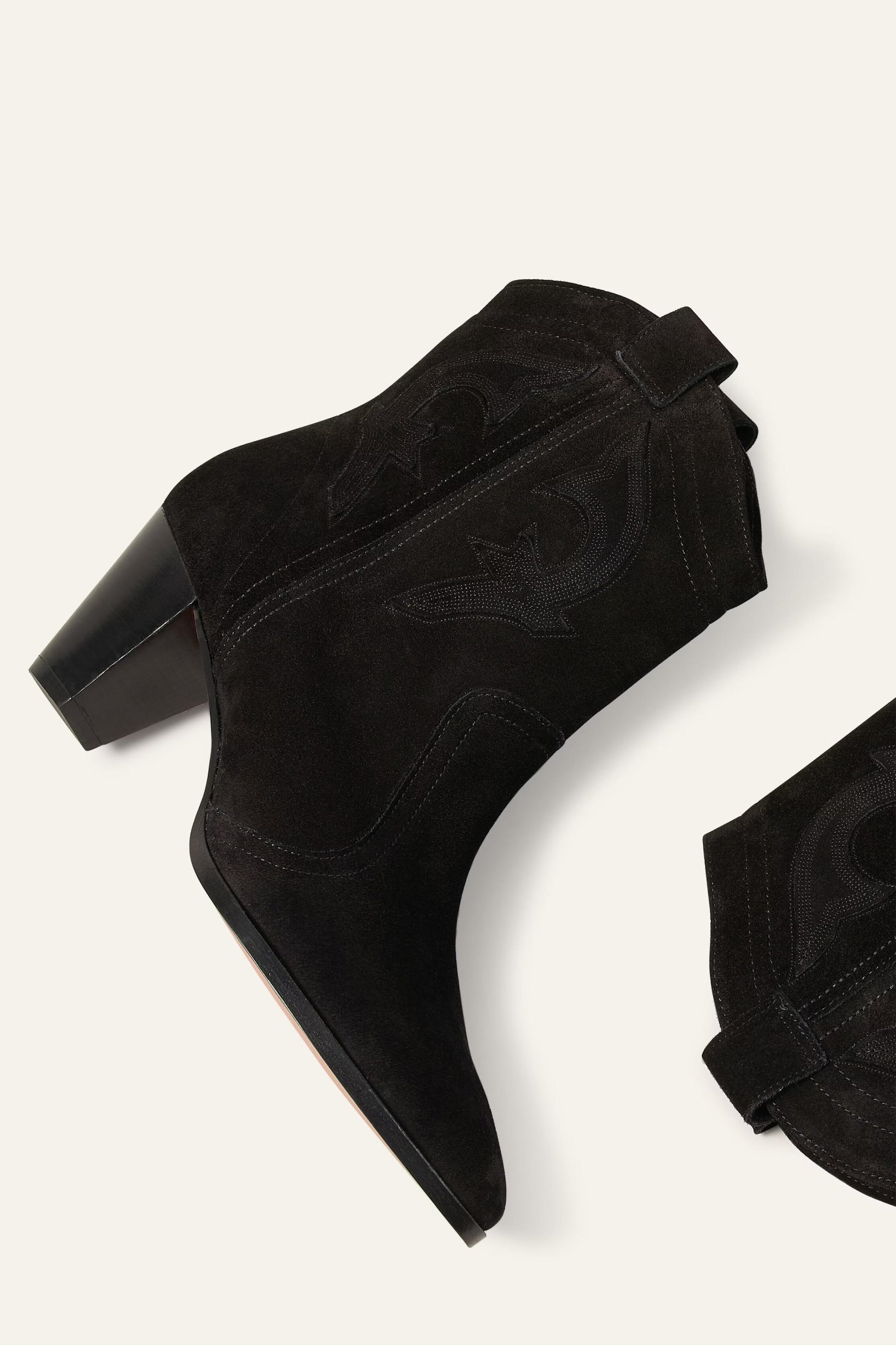 ba&sh Heeled Boots Casey Black